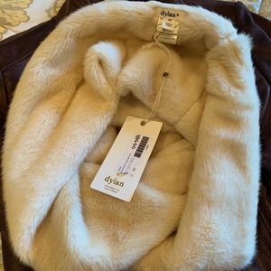 Dylan Chevron Vintage Fur Scarf - Oatmeal